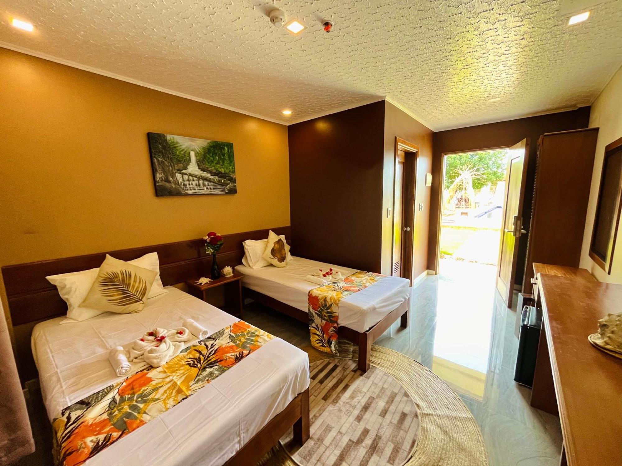 On Board Lifestyle Panglao Resort Exterior foto
