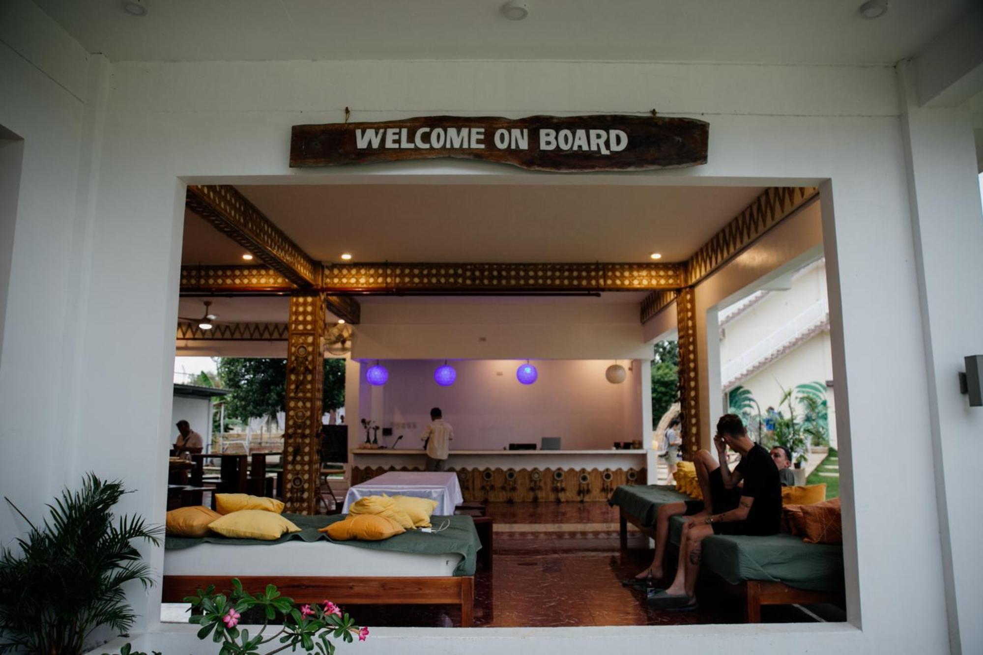 On Board Lifestyle Panglao Resort Exterior foto