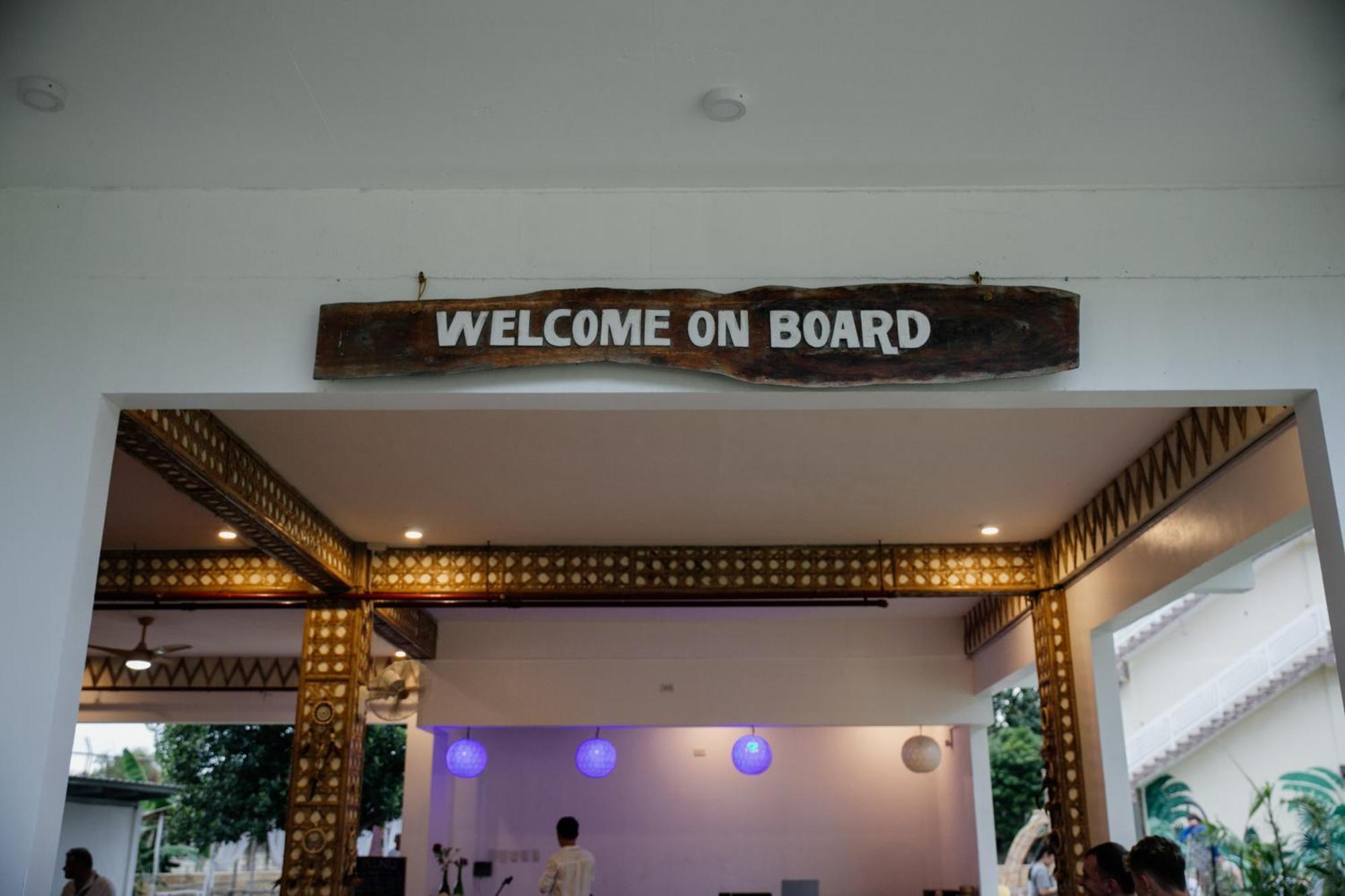On Board Lifestyle Panglao Resort Exterior foto